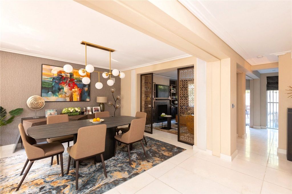 Property photo 2 of 19 Picture No. 44