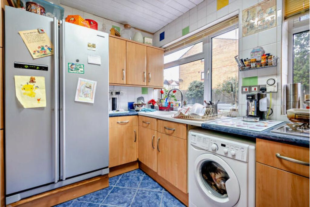 Property photo 2 of 10