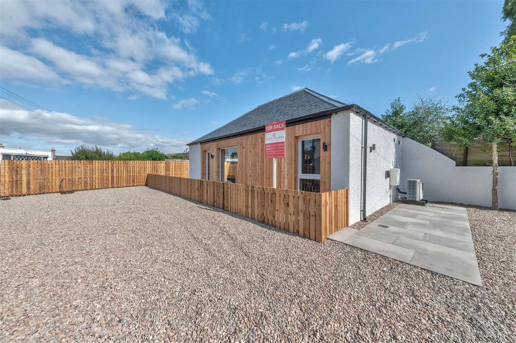 Property photo 1 of 20 37 Church Street Newtyle-14.Jpg