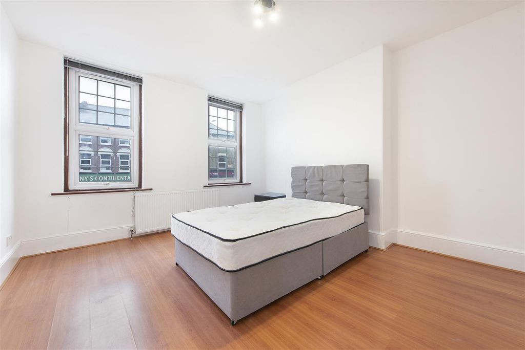 Property photo 2 of 15 53830 Hi Res (3).Jpg