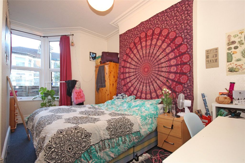 Property photo 3 of 10 Picture No. 14