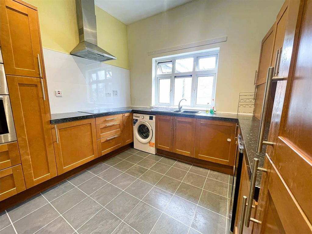 Property photo 3 of 9 Img_9949.Jpg