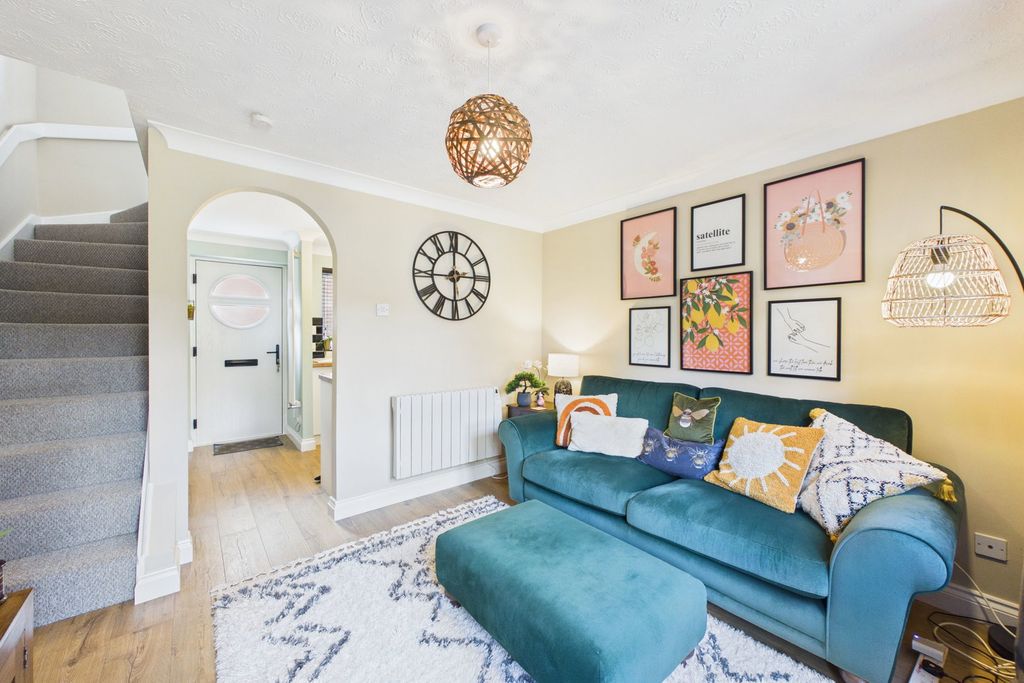 Property photo 1 of 15