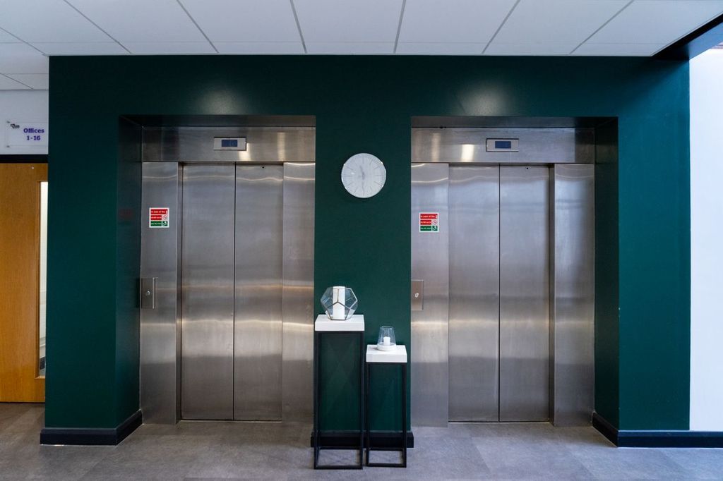 Property photo 3 of 9