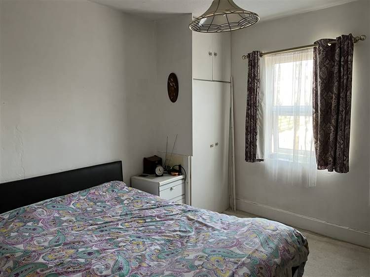 Property photo 3 of 4