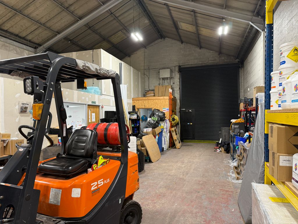 Property photo 3 of 4