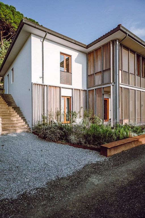 Property photo 2 of 36 2019 Sm Villa Curiel Architettura Sundaymorning