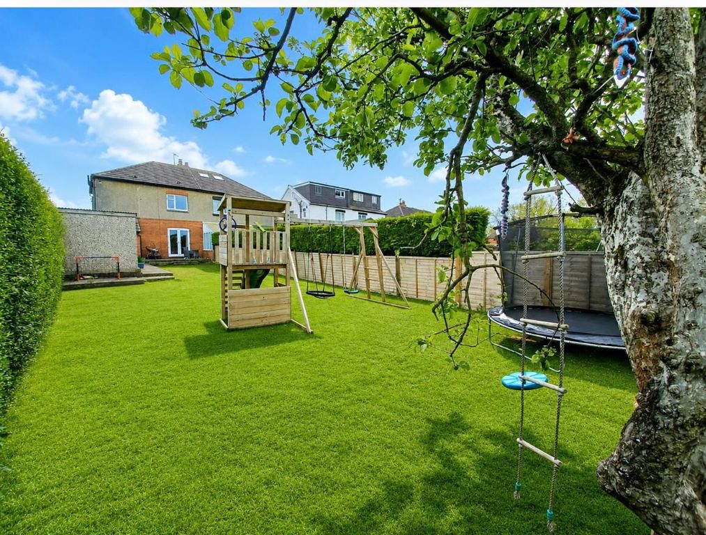 Property photo 3 of 17 Picture No. 19