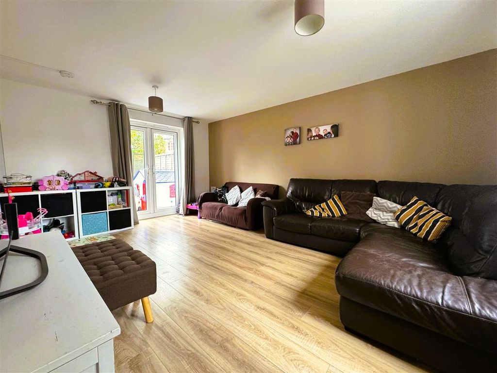 Property photo 2 of 22 Splcbhprxk65E7Migx121A.Jpg