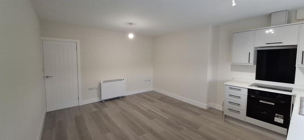 Property photo 3 of 8 20260220_090526.Jpg