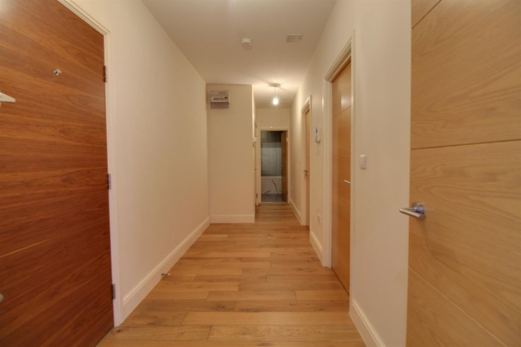 Property photo 3 of 10 Img_5729-Img_5731.Jpg