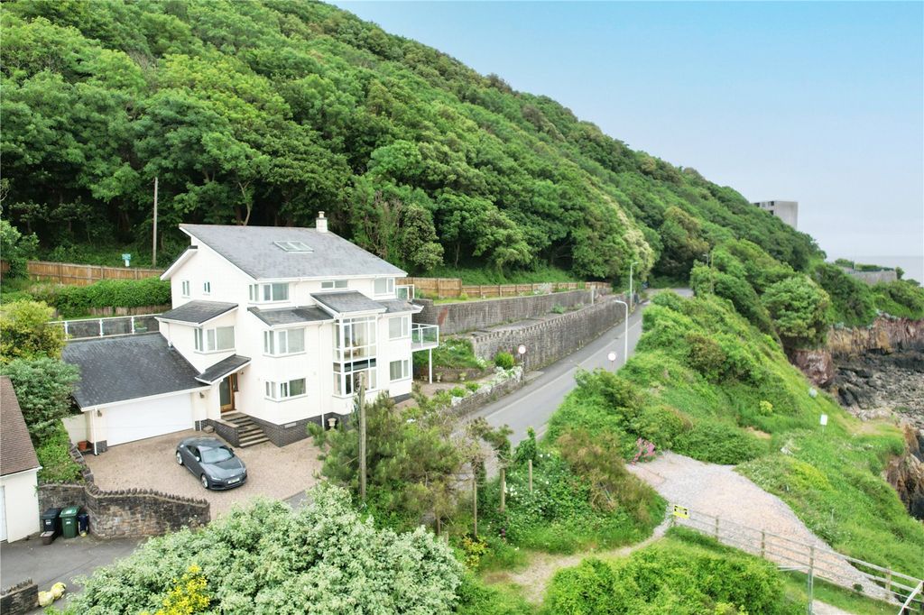 Property photo 1 of 24 Picture No. 30