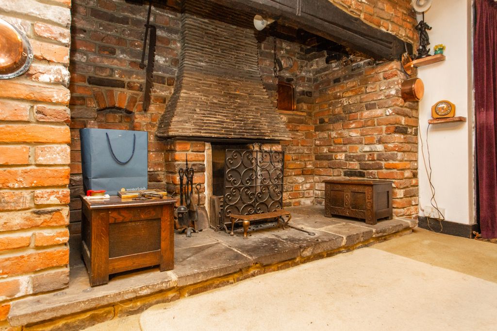 Property photo 3 of 22 Picture 3