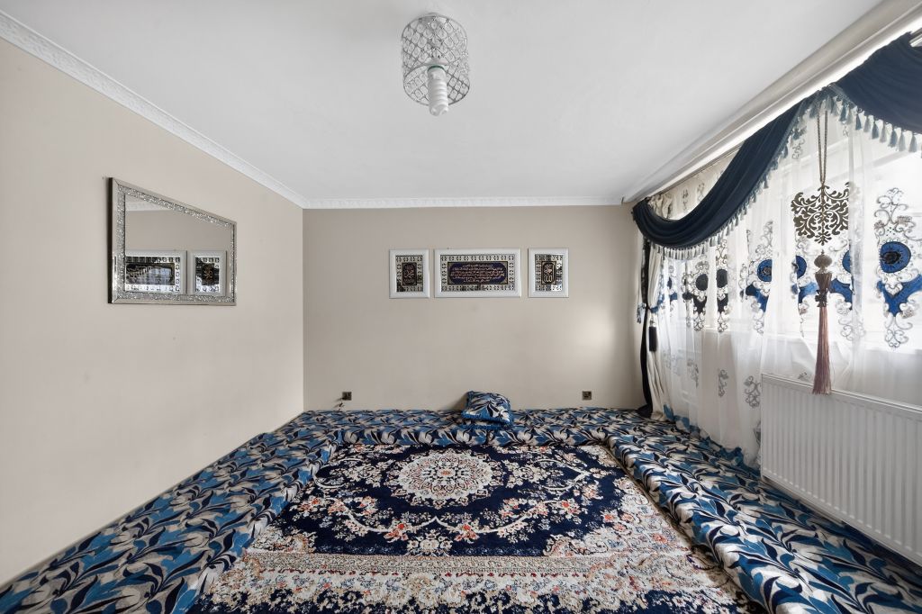 Property photo 2 of 21 Reception Room