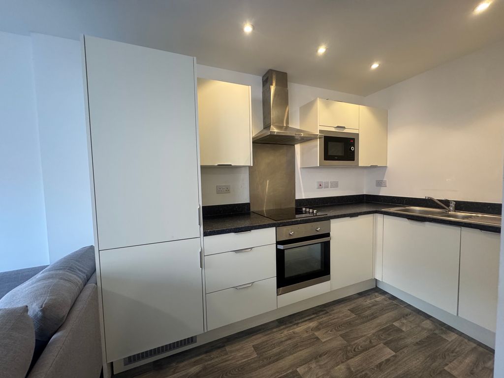 Property photo 2 of 5 Kitchen