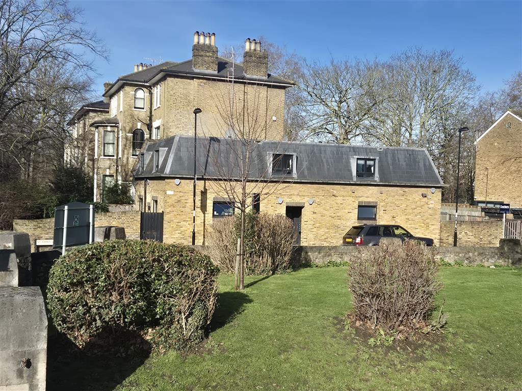 Property photo 1 of 4