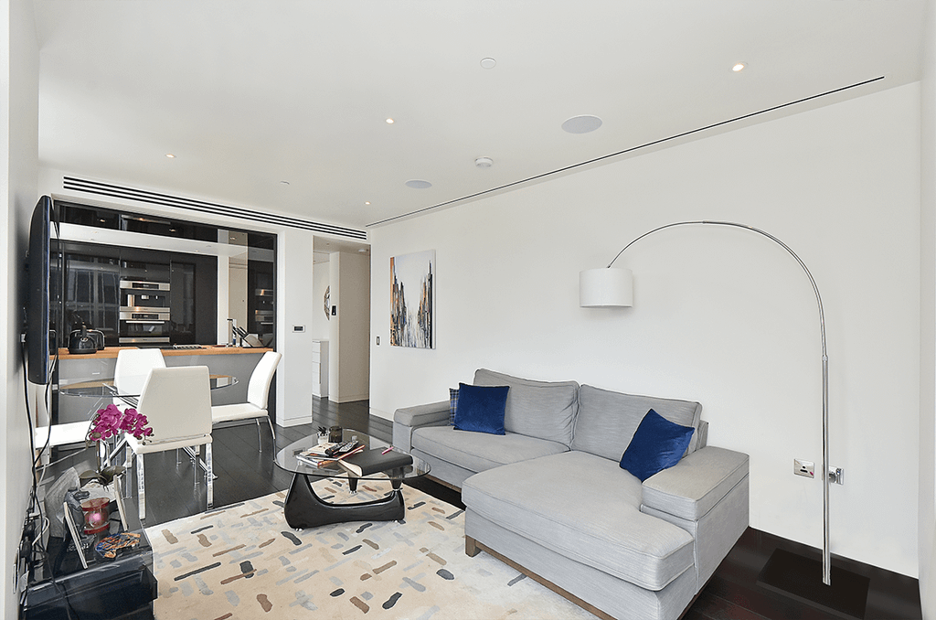 Property photo 1 of 12 Modern One Bedroom Apartment In Moorgate