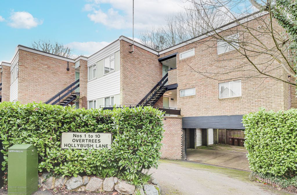 Property photo 1 of 12 Front