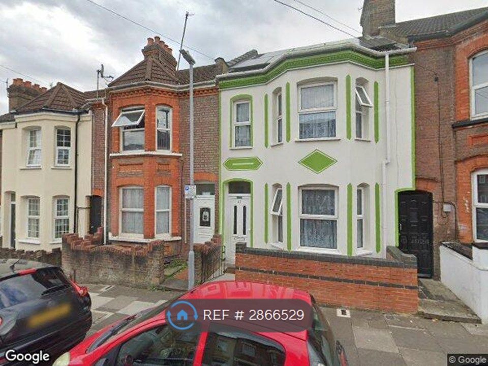 Property photo 1 of 1