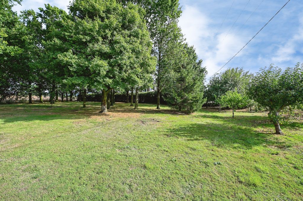 Property photo 2 of 26