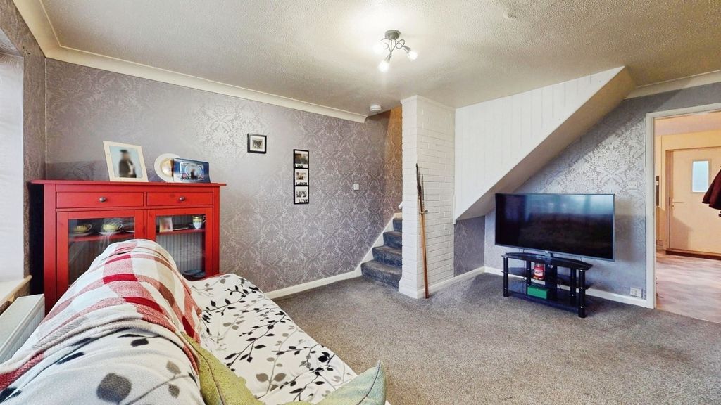 Property photo 2 of 7 Pbox-Img.Jpg