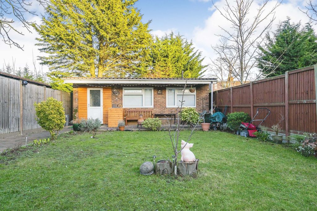 Property photo 2 of 29 1601542
