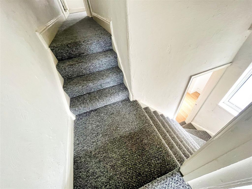 Additional image 11 of 3 bed end terrace house for saleElsenham Road, Grimsby DN31