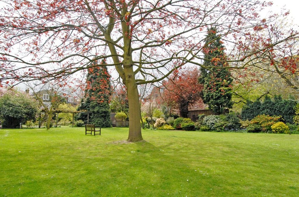 Property photo 3 of 9 Picture No. 34