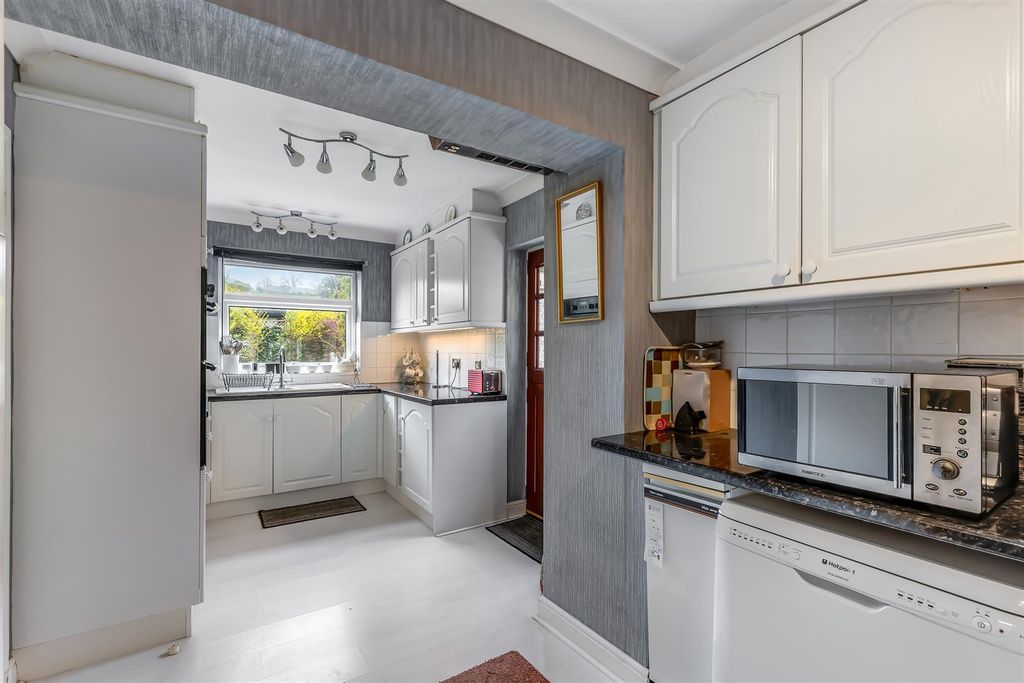 Property photo 2 of 19 Img_5916.Jpg