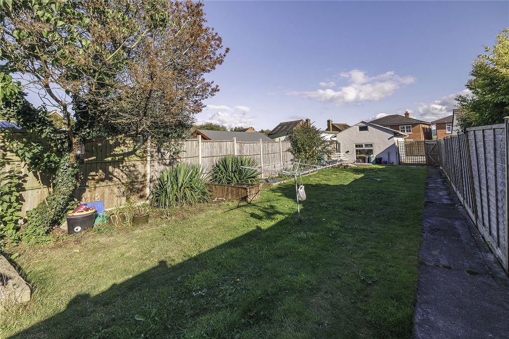Property photo 3 of 21 Picture No. 39