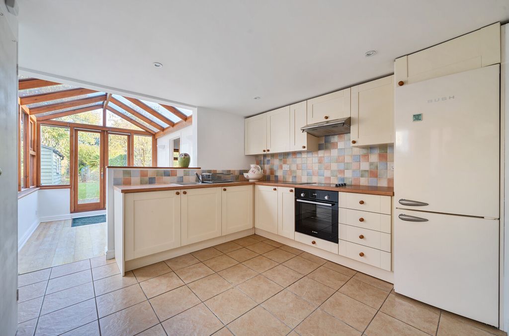 Property photo 2 of 38 1365466-22-6900E8...