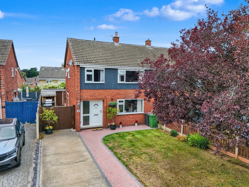 Property photo 1 of 18 4391870