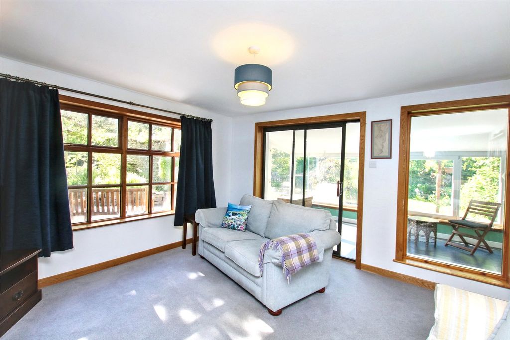 Additional image 5 of 4 bed semi-detached house for salePalace Gardens, Kirkwall KW15