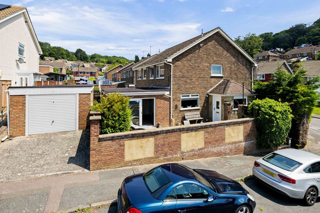 Property photo 1 of 15