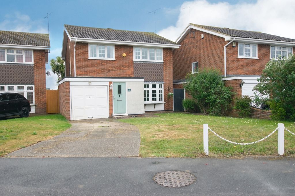 Property photo 1 of 22 5E98B3A8-Abe3-428E-9Ff8-6Dfaf2EE0B32