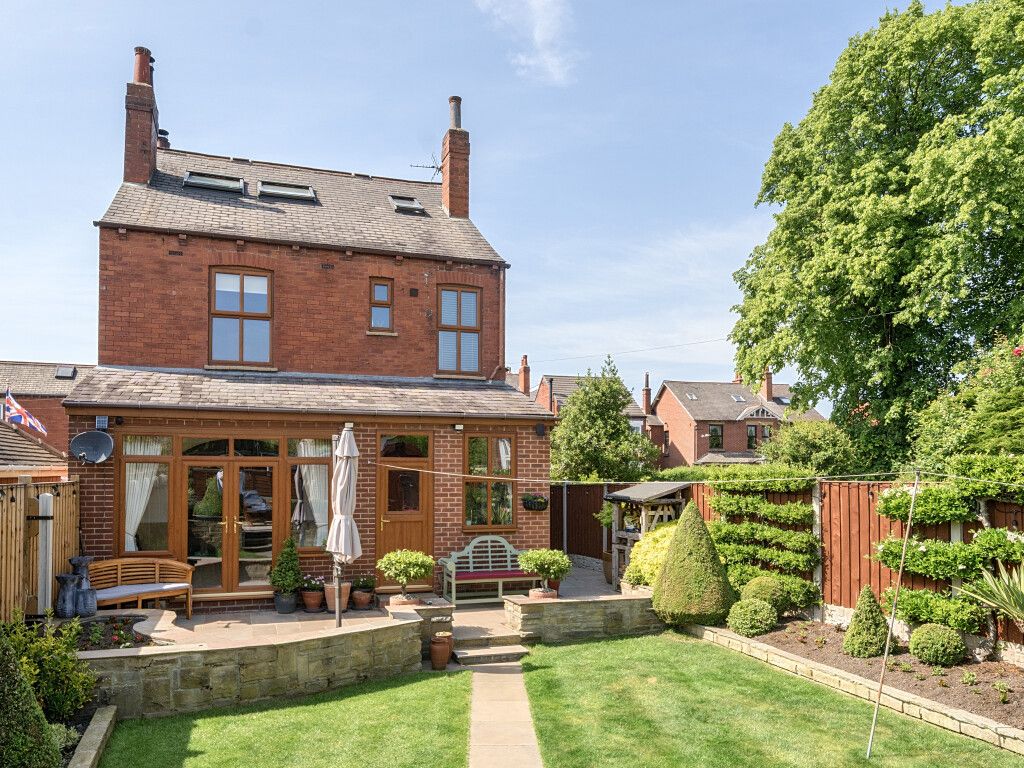 Property photo 1 of 24 1467112-2-6A170F1...