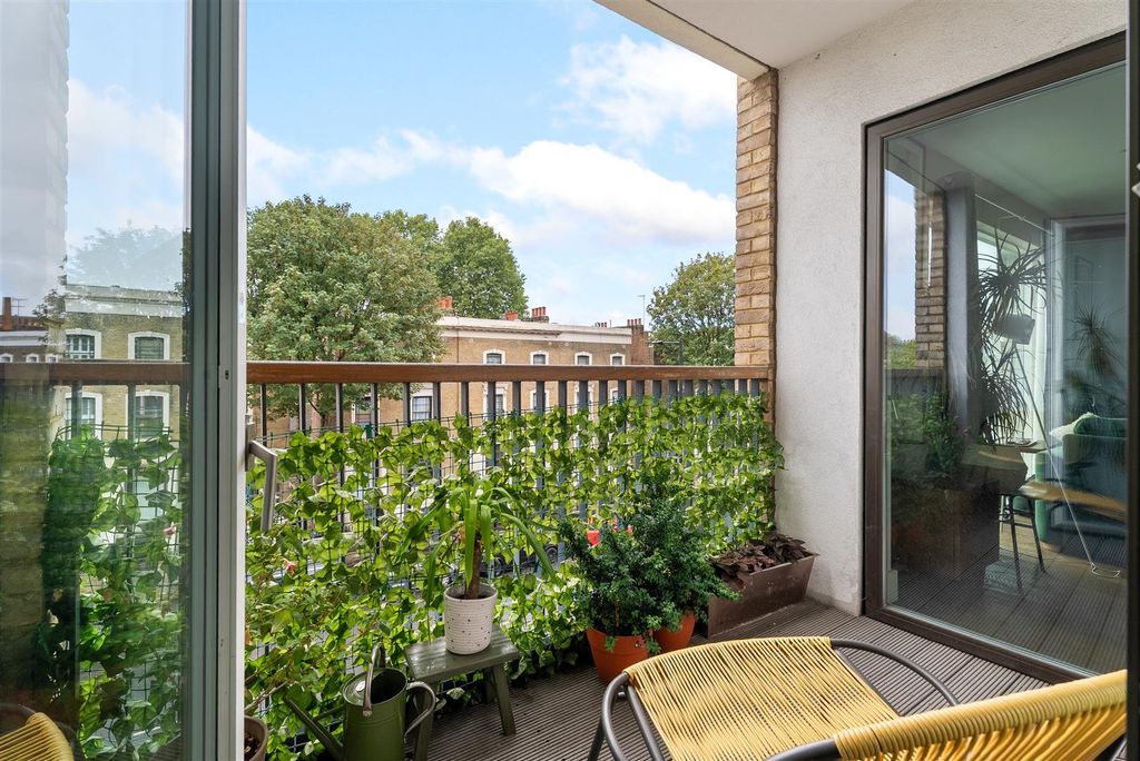 Property photo 3 of 25 Dsc00302.Jpg