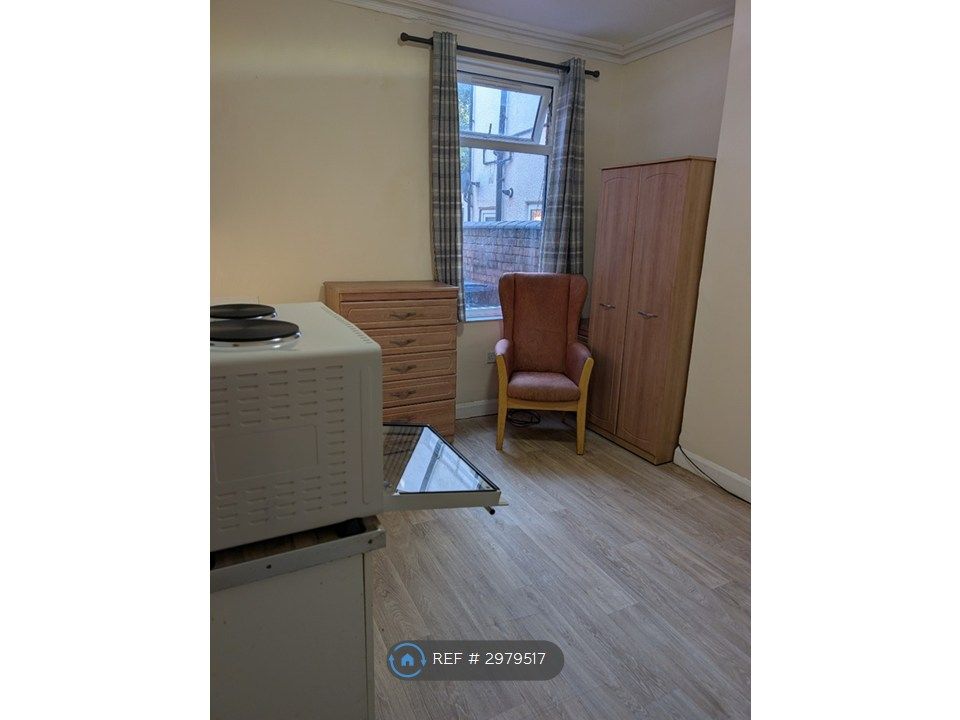 Property photo 1 of 4