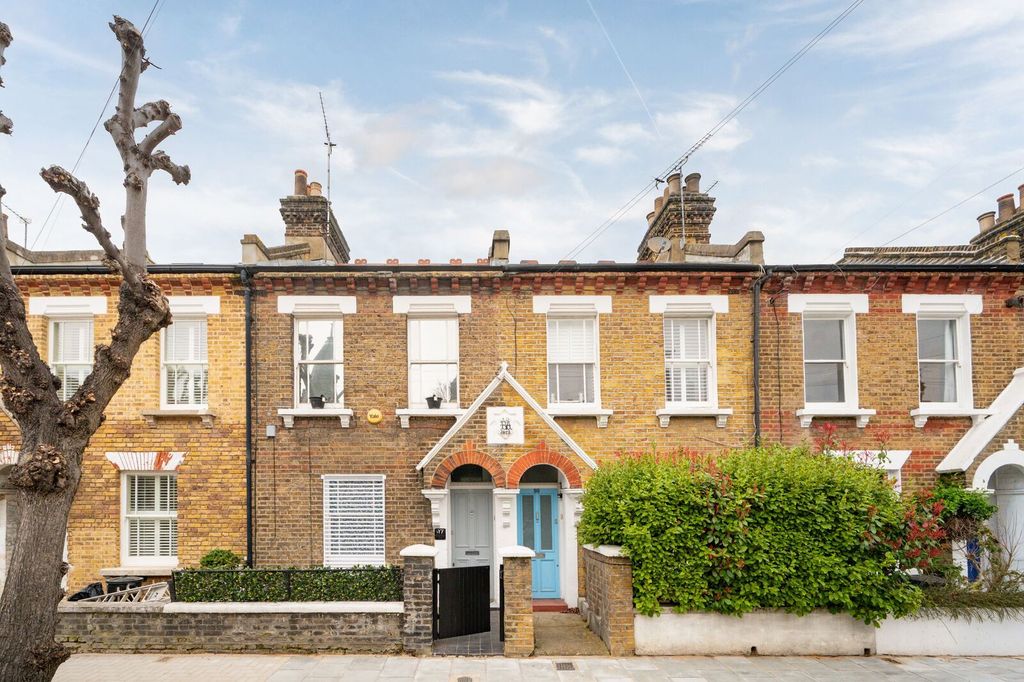 Property photo 1 of 10