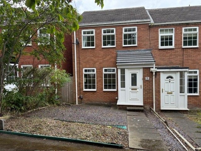 Property photo 1 of 13 External