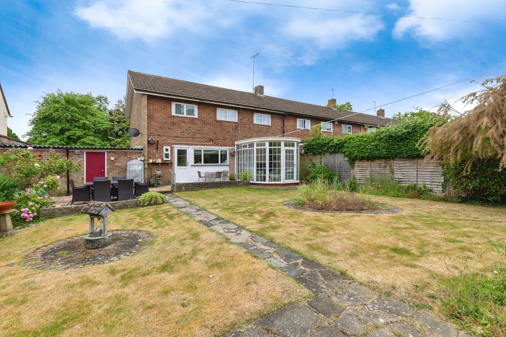 Property photo 3 of 16