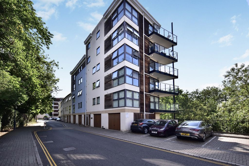 Property photo 1 of 12 Pbox-Img.Jpg