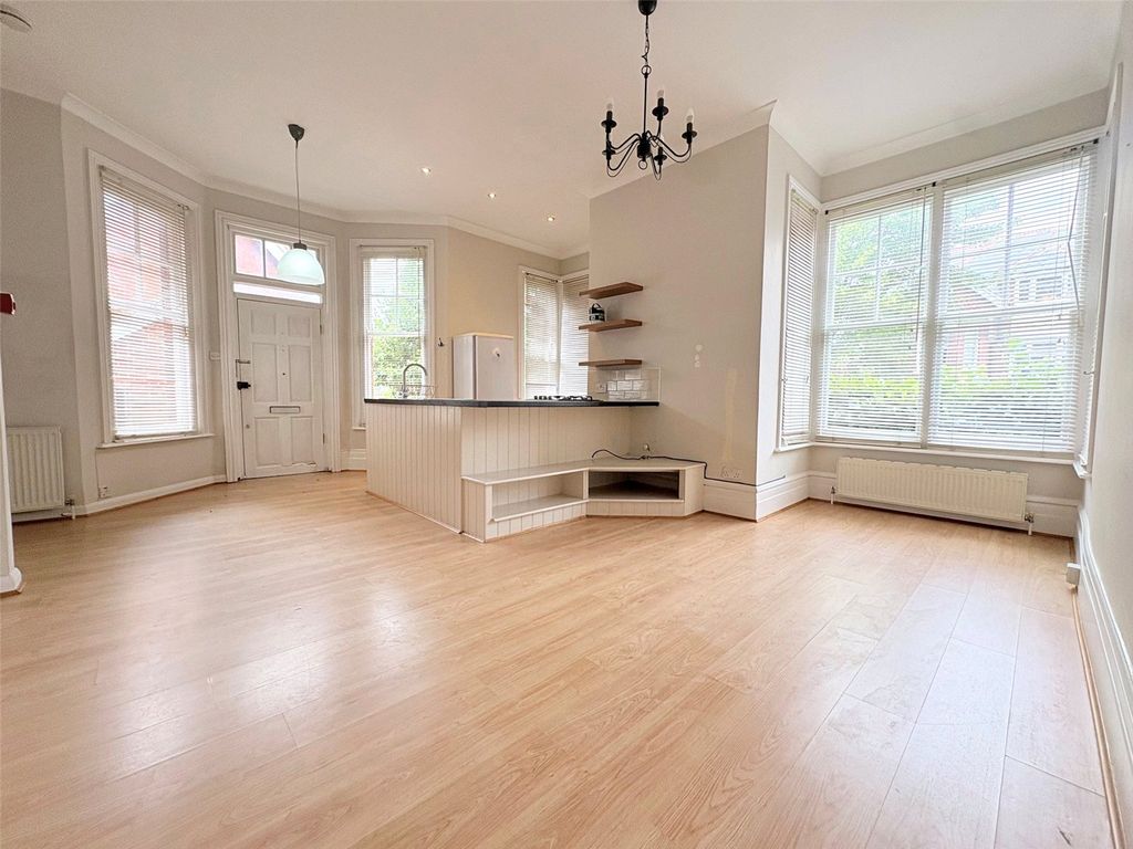 Property photo 1 of 13 Picture No. 24
