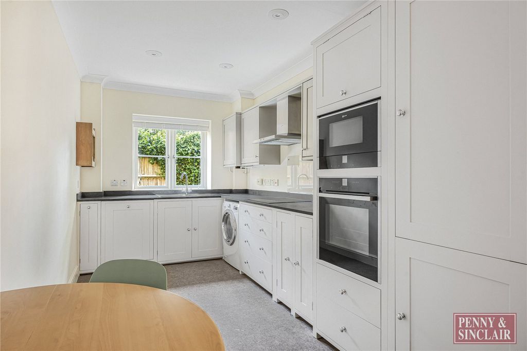 Property photo 3 of 10 Picture No. 29