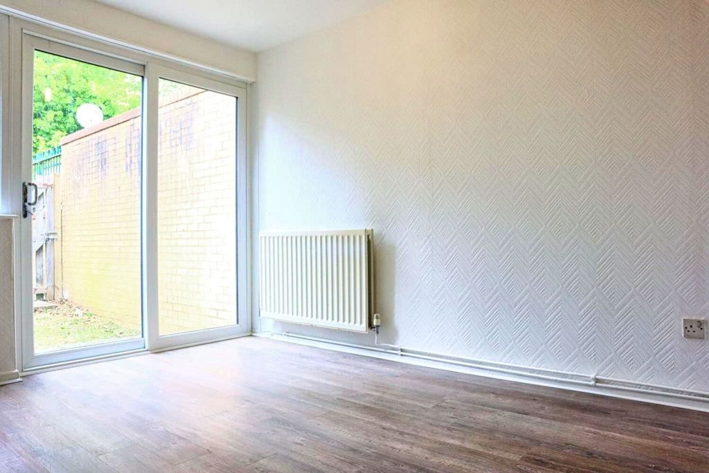 Property photo 3 of 12 Diner