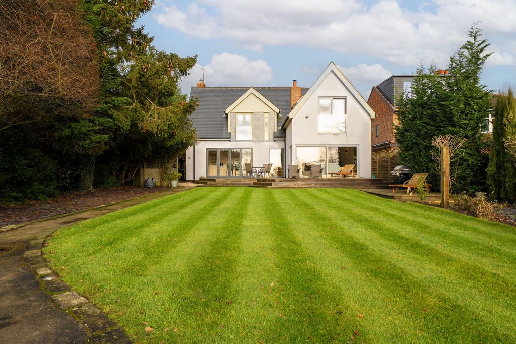 Property photo 3 of 41