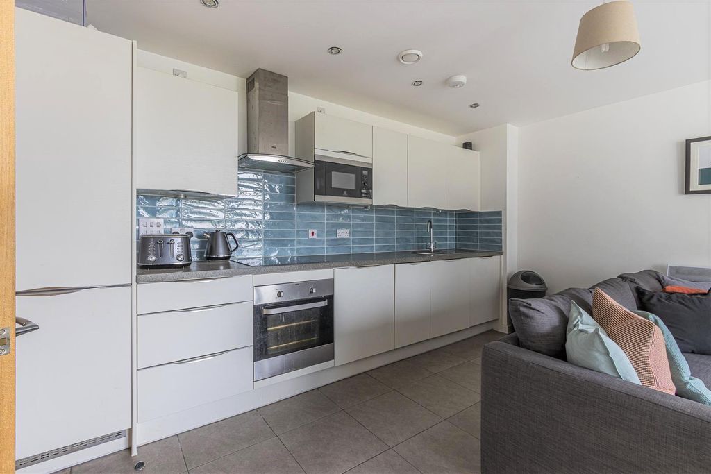 Property photo 2 of 15 Kitchen