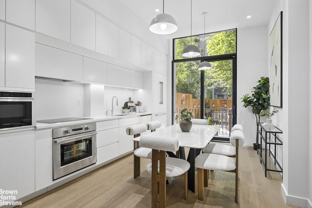 Property photo 2 of 13 <Alttext/>