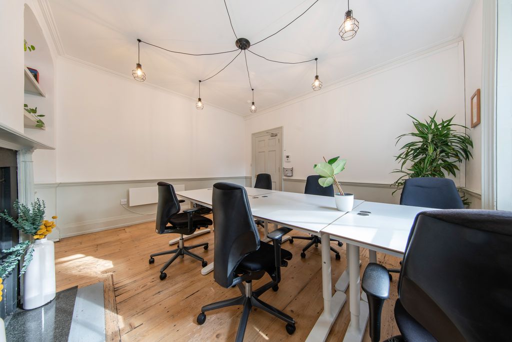 Property photo 2 of 12