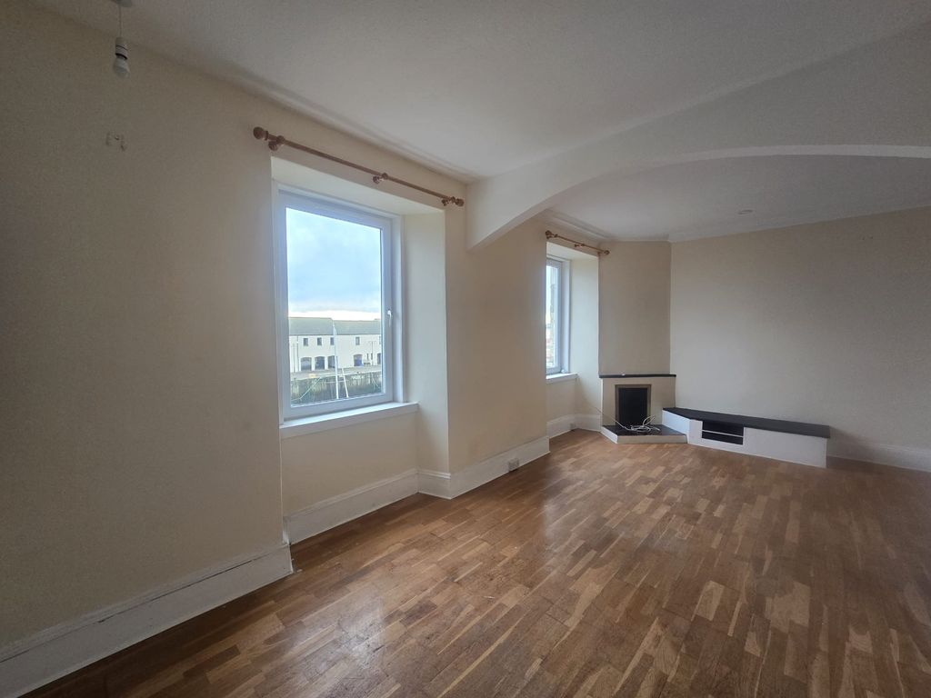 Property photo 2 of 9 Photo 2